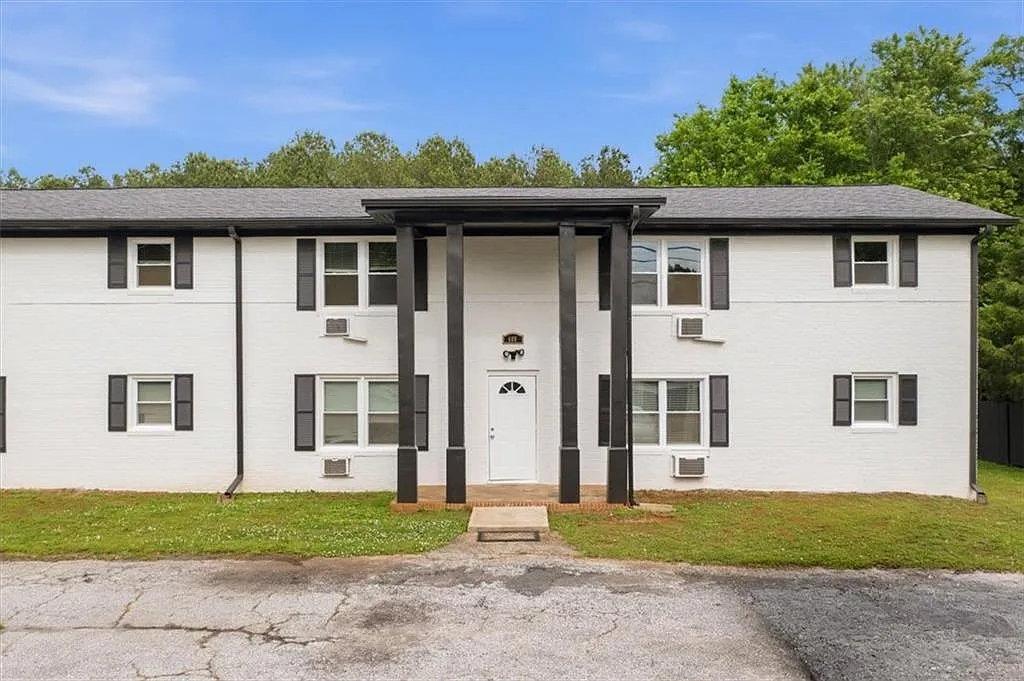 1 bed, 1.0 bath, $975 — Photo 4