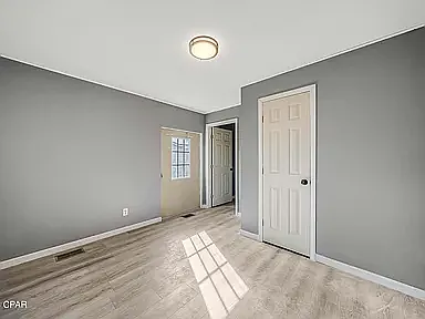 1433 S Kimbrel Ave — Photo 10
