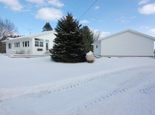 5355 Rhodes Rd, Gladwin, MI 48624