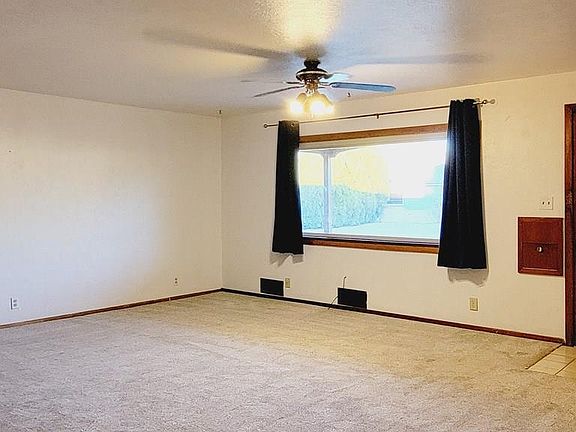 4th image of 1414 Park Ave