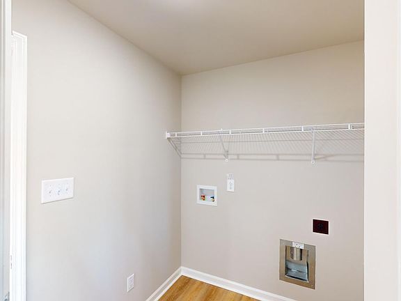 5th image of 203 Berkshire Drive