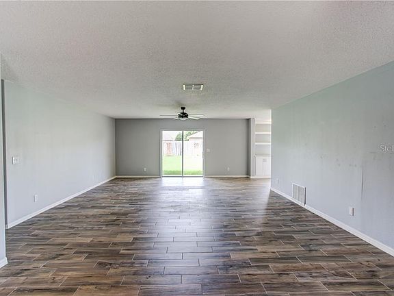 4th image of 1131 Burland Cir