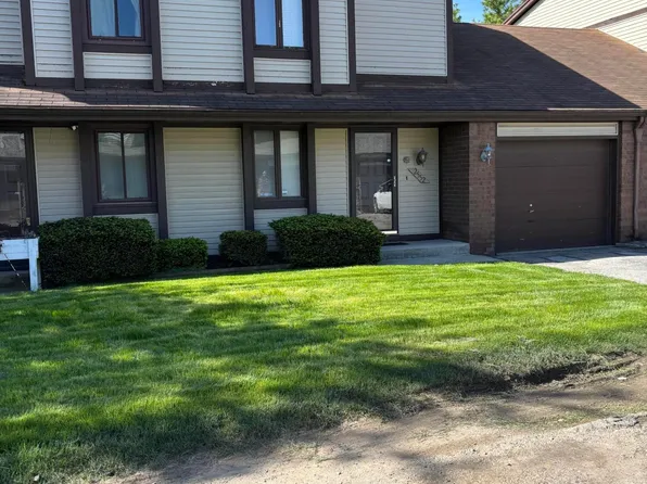 2552 Plum Leaf Ln, Toledo, OH 43614
