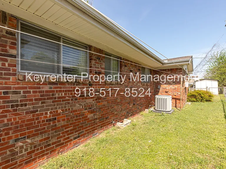7610 E 21st Pl — Photo 7