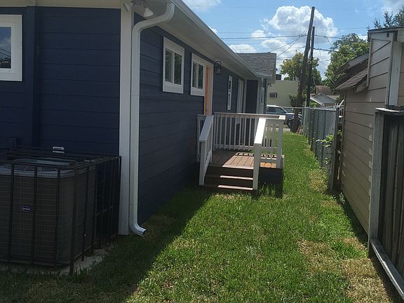 4th image of 6839 Avenue I