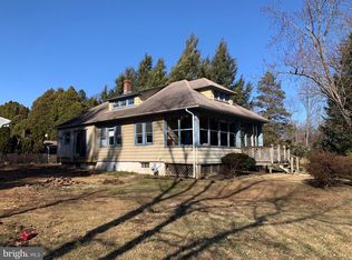 210 Comly Ave, Langhorne, PA 19047