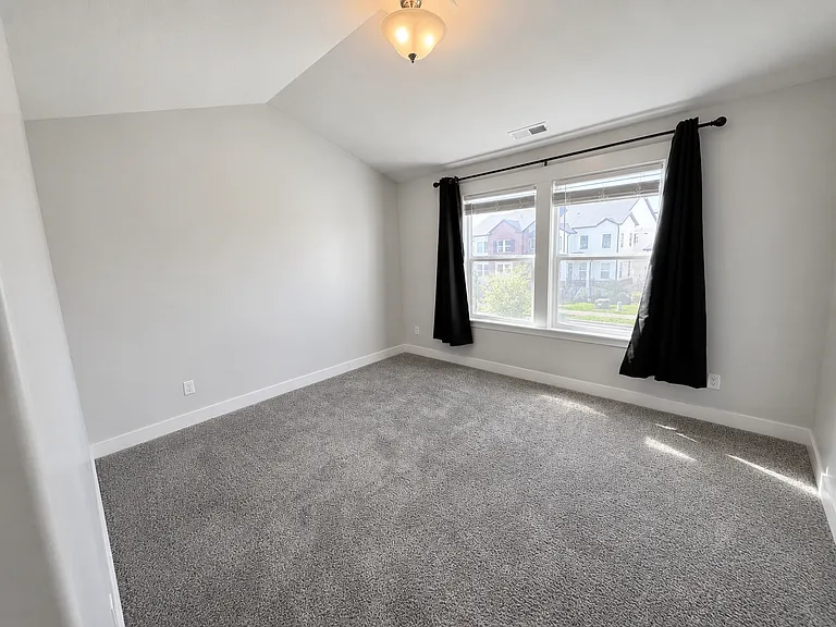 4492 W Watchmen Way — Photo 10