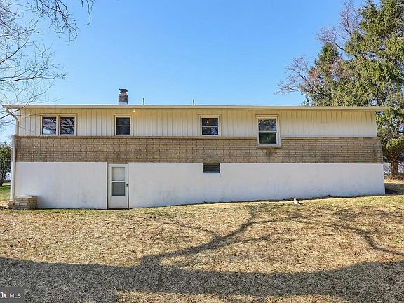 4th image of 880 Springvale Rd