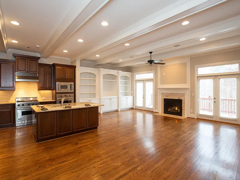 653 Lockton Pl — Photo 7