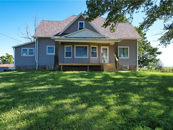 21718 395th St, Graham, MO 64455