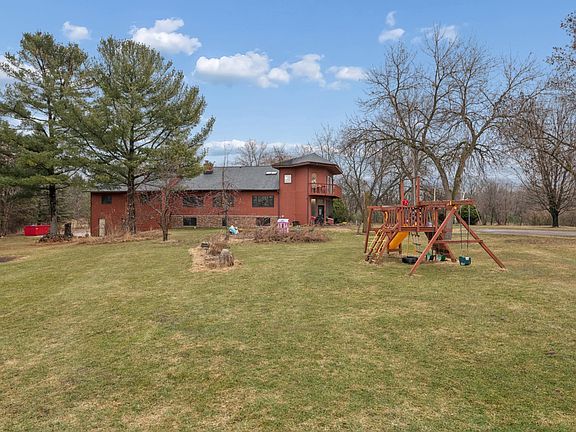 2nd image of 36746 County Road 6 NE