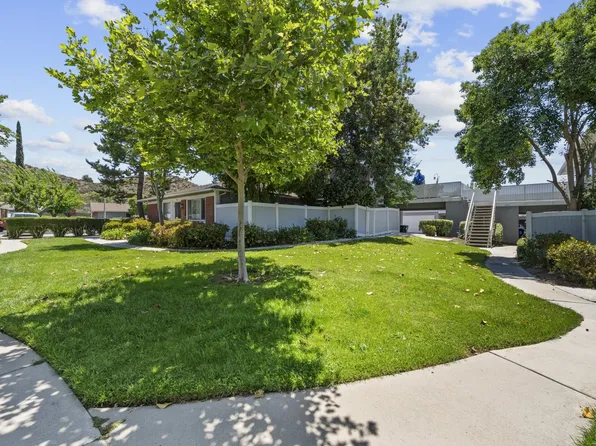 28121 Robin Ave #136, Santa Clarita, CA 91350
