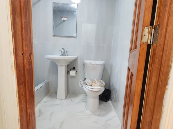 (undisclosed Address), Bronx, NY 10462