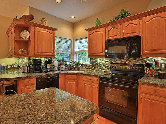 5th image of 388 Muddy Creek Ln