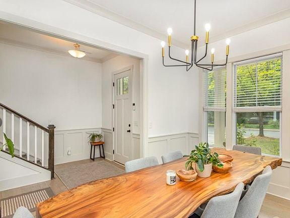 3rd image of 1204 Louise Ave