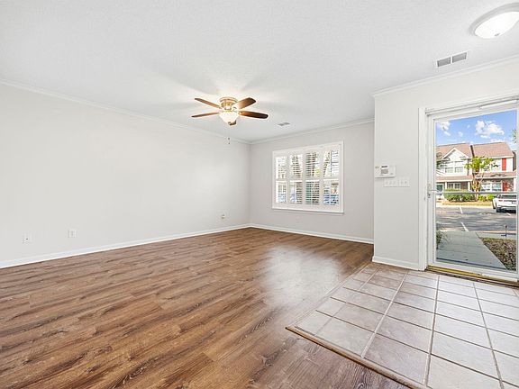 5th image of 241 Seabert Rd. #241