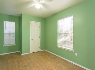 827 Gullett St #B, Austin, TX 78702