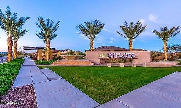 Encore Entrance