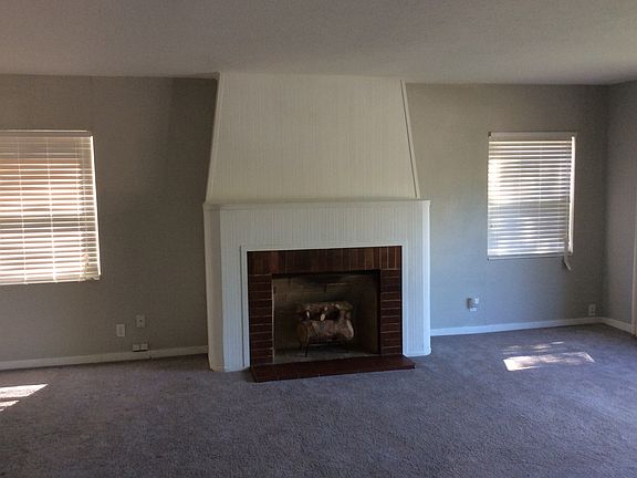 4th image of 416 Sierra Blvd