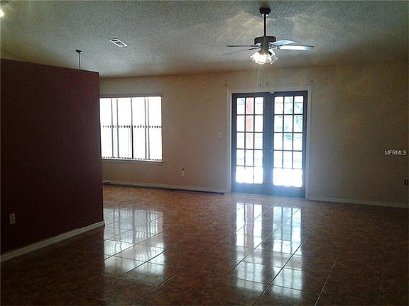 2nd image of 406 Anise Ln