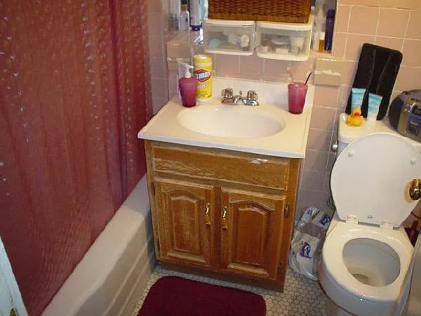 2 bed, 1.0 bath, $3,200 — Photo 1