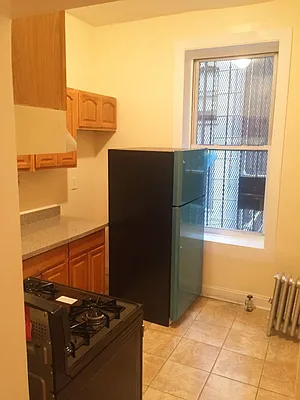 Rented by Bohemia Realty Group | media 6