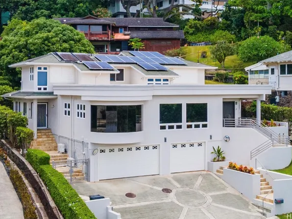 2150 Mott Smith Dr, Honolulu, HI 96822