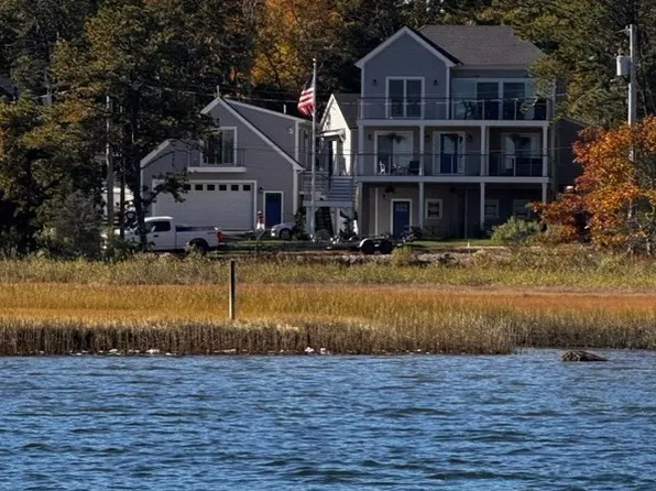6 & 11 Shell Ln, Wareham, MA 02571