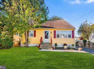 221 Hazelhurst Ave, Ewing, NJ 08638