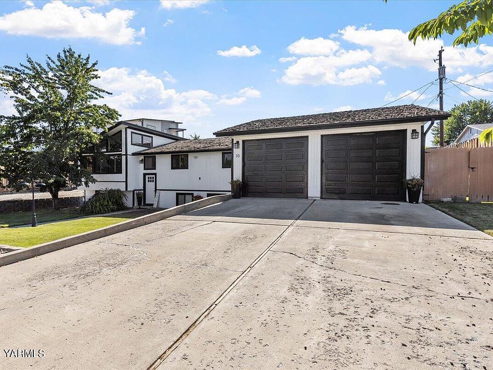 1st image of 10 Fruitspur Dr