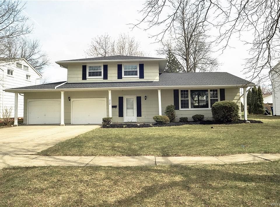 1st image of 438 Willow Green Dr