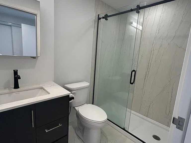 177 Armstrong St #304 — Photo 34