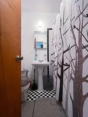 Rented by Compass | media 7
