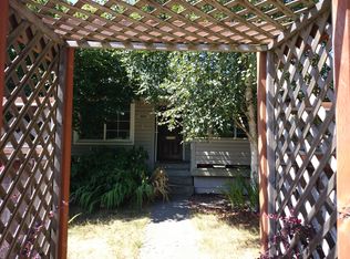 6021 Fauntleroy Way SW, Seattle, WA 98136