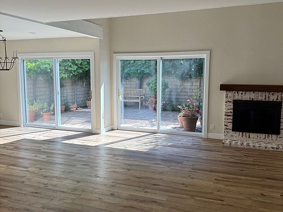 Spacious living and dining room