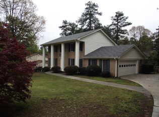 1637 Damon Ct, Dunwoody, GA 30338