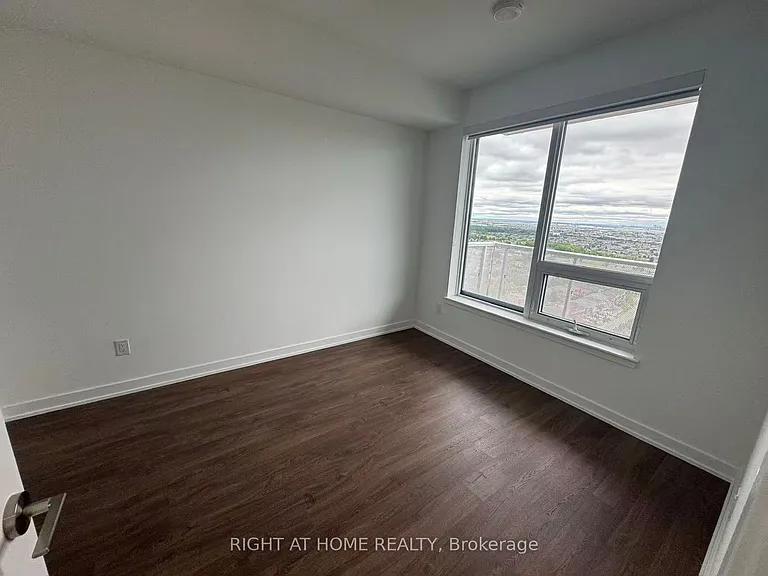5105 Hurontario St S #2312 — Photo 7