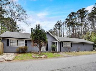 2960 Chipmunk Trl SE, Marietta, GA 30067