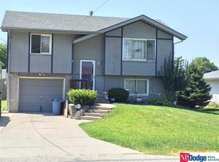 2424 S 18th St, Council Bluffs, IA 51501