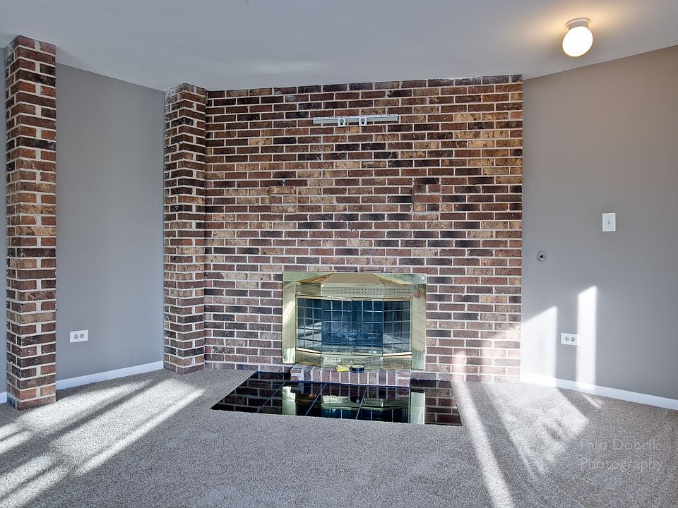 1st image of 15619 Sierra Dr