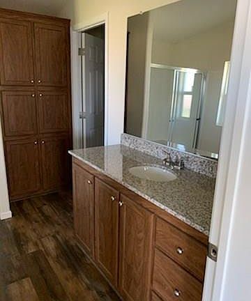 5th image of 160 Montecito Dr