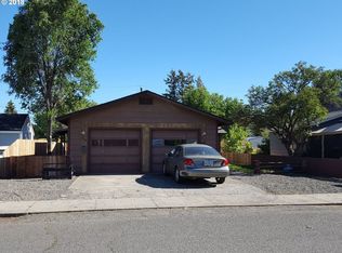 1706 Y Ave, La Grande, OR 97850