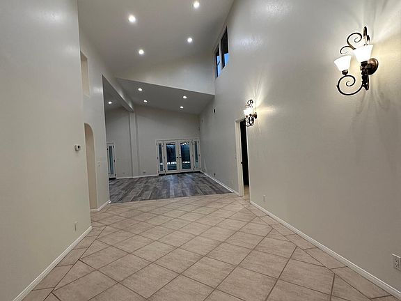 4th image of 33971 Calle Borrego