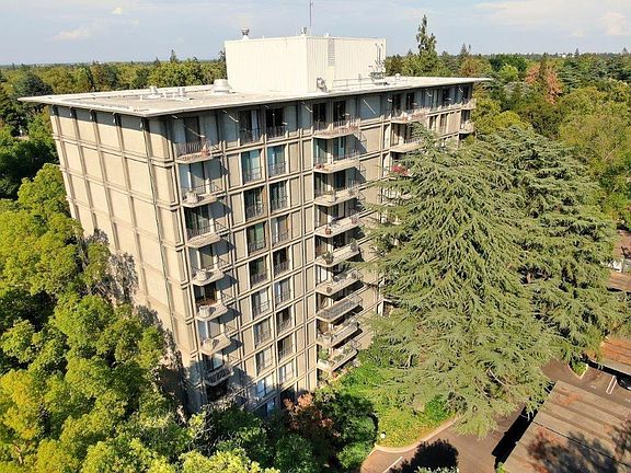 5th image of 4100 Folsom Blvd Unit 8C