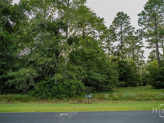 5th image of 70 NE Coopers Point Drive NE