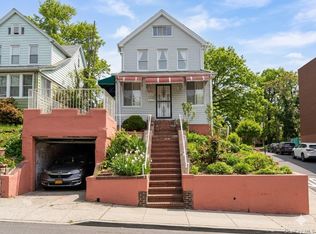 8735 165th Street, Jamaica, NY 11432