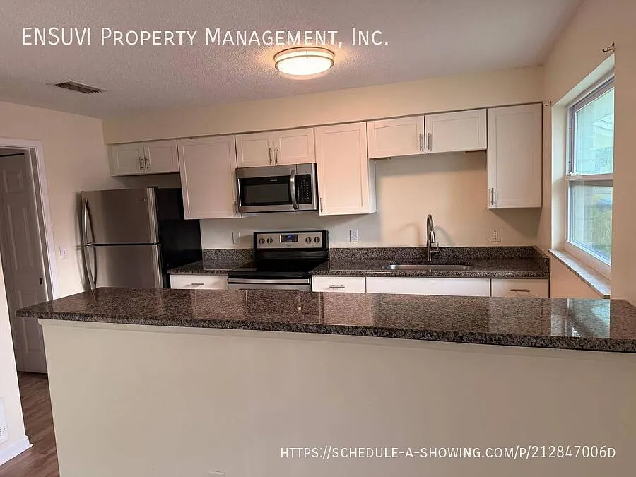 2 Bedroom / 2 Bath Home Available Now — Photo 3