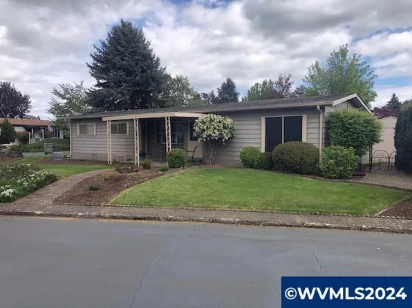 450 SE Lacreole Dr Unit 20, Dallas, OR 97338
