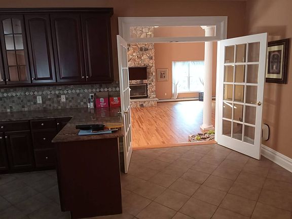 3rd image of 88 Juniper Ter #217