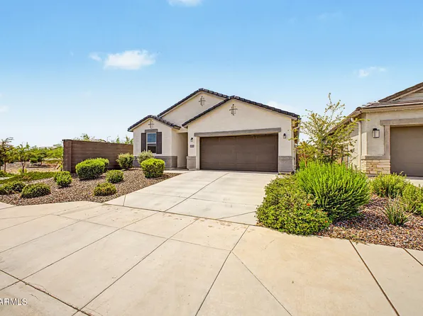 10056 S SAGUARO Drive, Apache Junction, AZ 85120